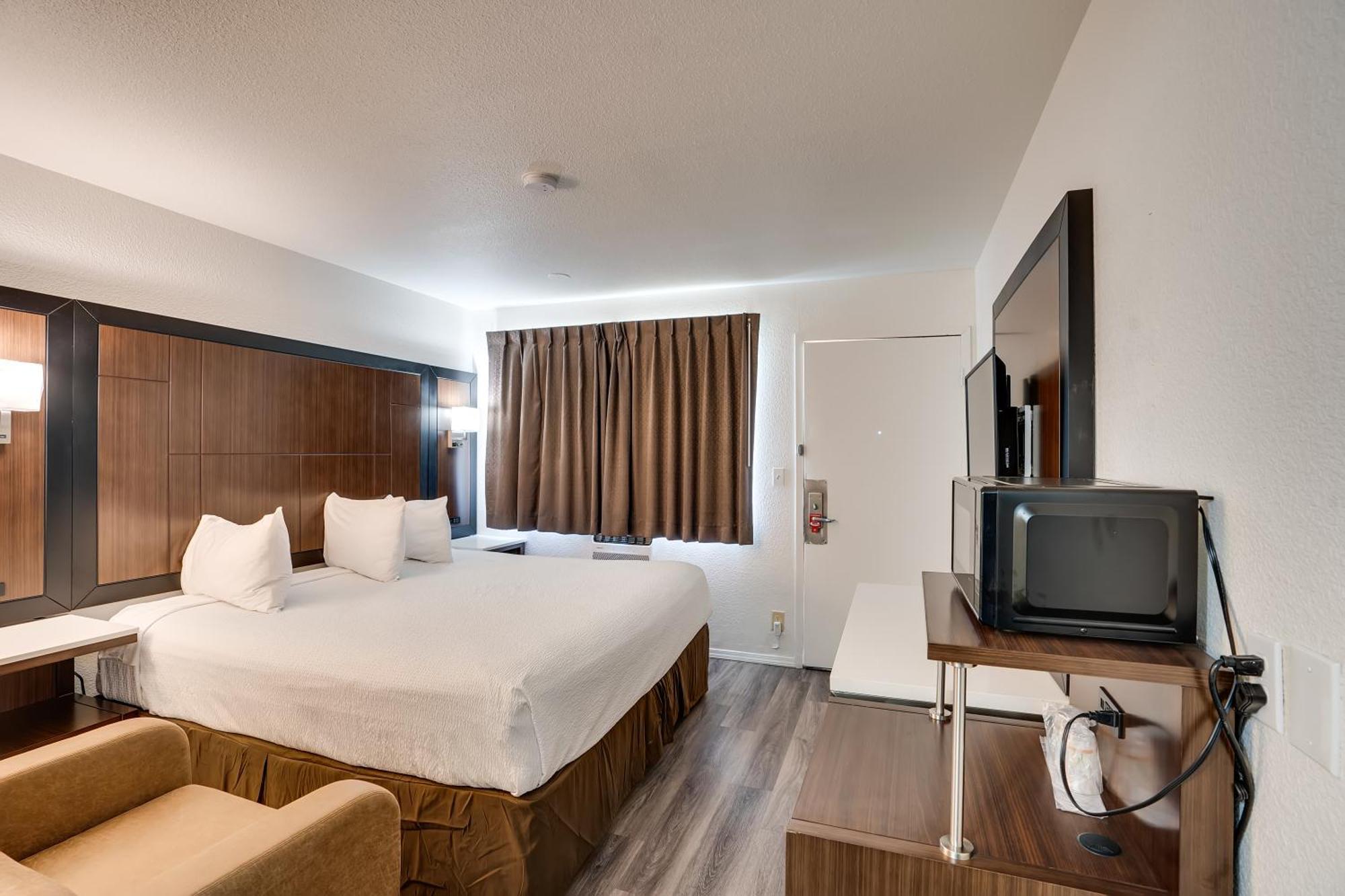 Econo Lodge Stockton Near I-5 Fairgrounds Eksteriør billede