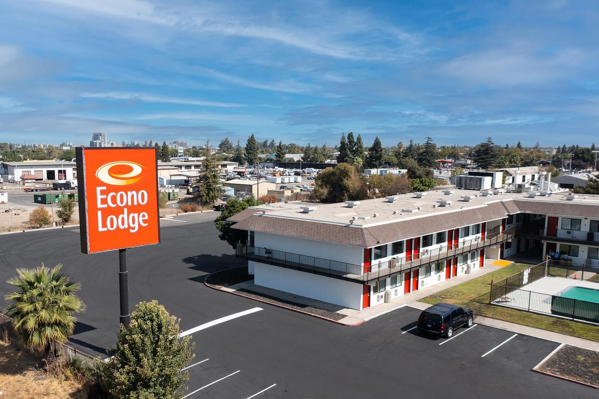 Econo Lodge Stockton Near I-5 Fairgrounds Eksteriør billede